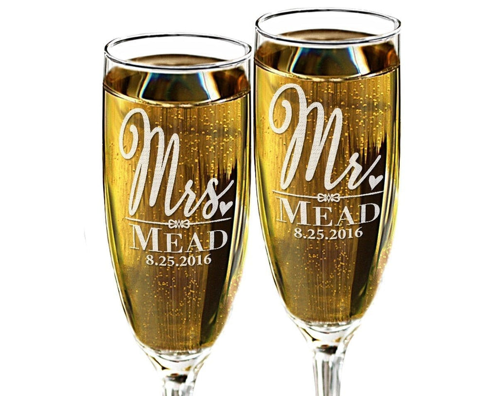 Mr & Mrs Toasting Set of 2 with Last Name Champagne Glasses Bride Groo–  Stocking Factory