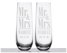 COUPLES GIFTS Mr Mrs Stemless Champagne Set of 2 Personalize Engraved Wedding Toasting Glasses The Bride Groom Gifts Table Decor Bridal Shower Anniversary