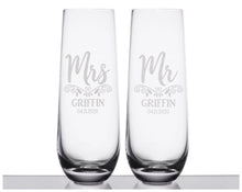 COUPLES GIFTS New Mr. and Mrs. Celebratory Champagne Glasses Grandma Grandpa Personalized 50th Wedding Anniversary Decorations Bride Groom Party Favors