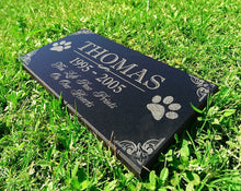 Custom Memorials Classic Paws Design for Cat or Dog | Memorial Marker