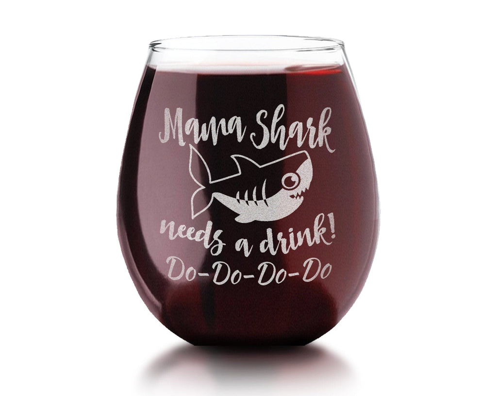 http://stockingfactory.com/cdn/shop/products/for-mom-grandma-mama-shark-needs-a-drink-do-do-novelty-stemless-wine-glass-first-mothers-day-gift-from-daughter-son-funny-sayings-for-new-mom-wife-birthday-28965300338752_1024x1024.jpg?v=1671640537