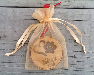 PET GIFTS Personalized Pet Ornament Custom Engraved with Heart PawPrint Pets Name and Date Dog Cat Christmas Ornament Gift Holiday Tree Decor Ornament