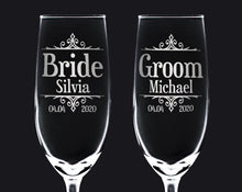 WEDDINGS Bride Groom Rustic Design Set of 2 Flutes Glasses Wedding Party Decoration Rehearsal Dinner Toasting Flute Bridal Shower Personalized Gift