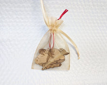 CHRISTMAS ORNAMENTS Rustic Horse Country Western Equestrian Decoration Wooden Animal Horses Charm Christmas Ornament Hanger Custom Etched Gift for Best Friend