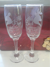 COUPLES GIFTS Buck and Doe Personalized Wedding Engagement Champagne Glass Gift, Set of 2 Custom Engraved Bride Groom Champagne Flutes, Toasting Glasses