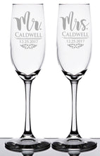 COUPLES GIFTS Classy Mr Mrs Personalized Champagne Glasses Set of 2 Registry Wedding Gift for Bride and Groom Husband Wife Anniversary Celebration Favor