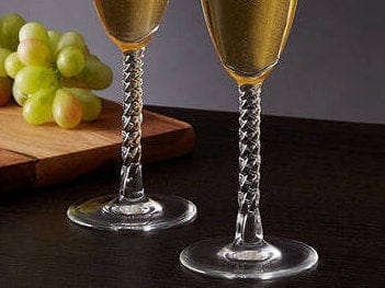 COUPLES GIFTS Custom Mr and Mrs Newly Married Champagne Glasses w/ Last Name Date Set of 2 Wedding Flutes Couples, Toasting, Anniversary, Engagement Gift
