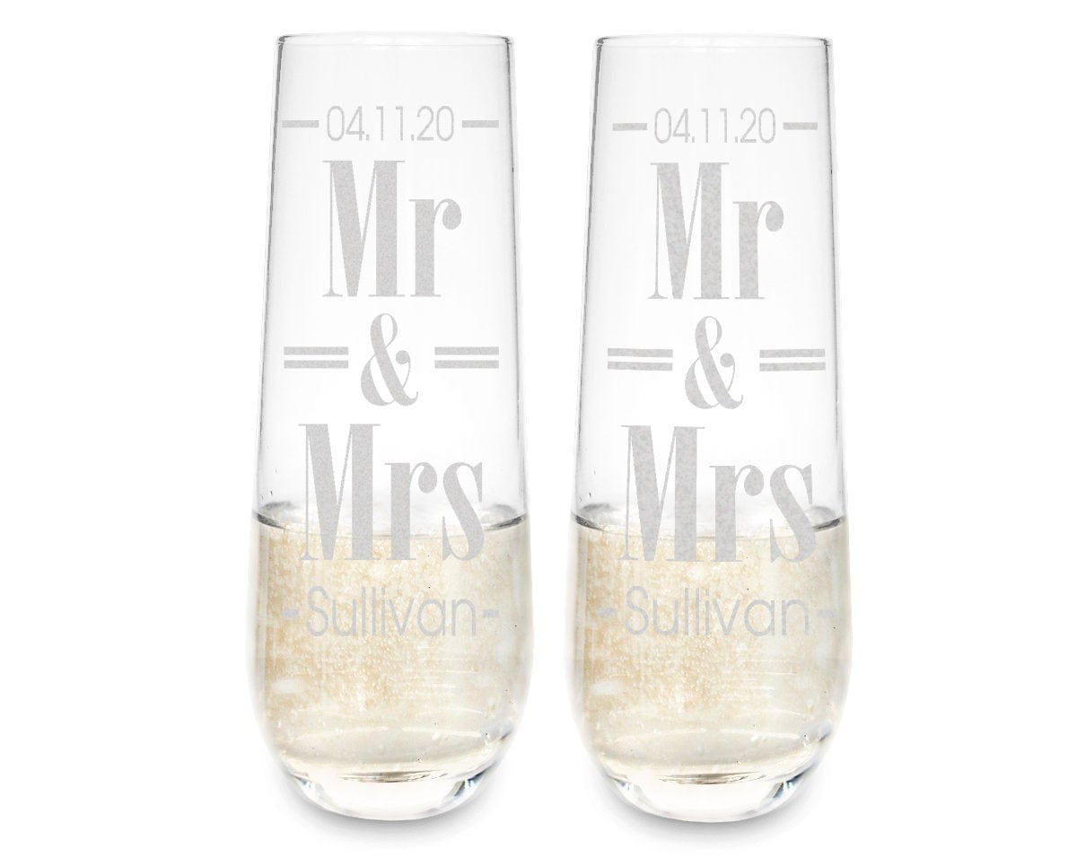 COUPLES GIFTS Future Mr and Mrs Laser Engraved Champagne Stemless Mimosa Flutes Glassware 25th Anniversary Gift for Couple Wedding Decorations for Couples