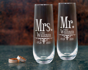 COUPLES GIFTS Future Mr. Mrs. Wine Flutes Set of 2 Engagement Proposal Renew Vows Mom Dad Grandma Anniversary Newly Married Couples Gifts Bridal Decor