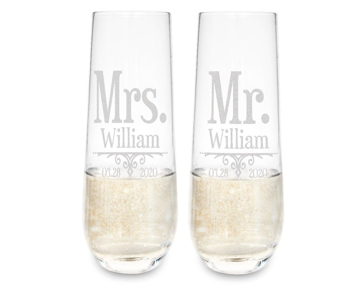 COUPLES GIFTS Future Mr. Mrs. Wine Flutes Set of 2 Stemless Vows Engagement Proposal Mom Dad Grandma Anniversary Newly Married Couples Gifts Bridal Decor