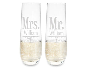 COUPLES GIFTS Future Mr. Mrs. Wine Flutes Set of 2 Stemless Vows Engagement Proposal Mom Dad Grandma Anniversary Newly Married Couples Gifts Bridal Decor