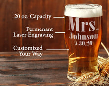 COUPLES GIFTS Lager Mr. Mrs. Personalized Set of 2 Beer Glass