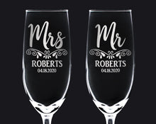 COUPLES GIFTS New Mr. and Mrs. Celebratory Champagne Glasses Grandma Grandpa Personalized 50th Wedding Anniversary Decorations Bride Groom Party Favors