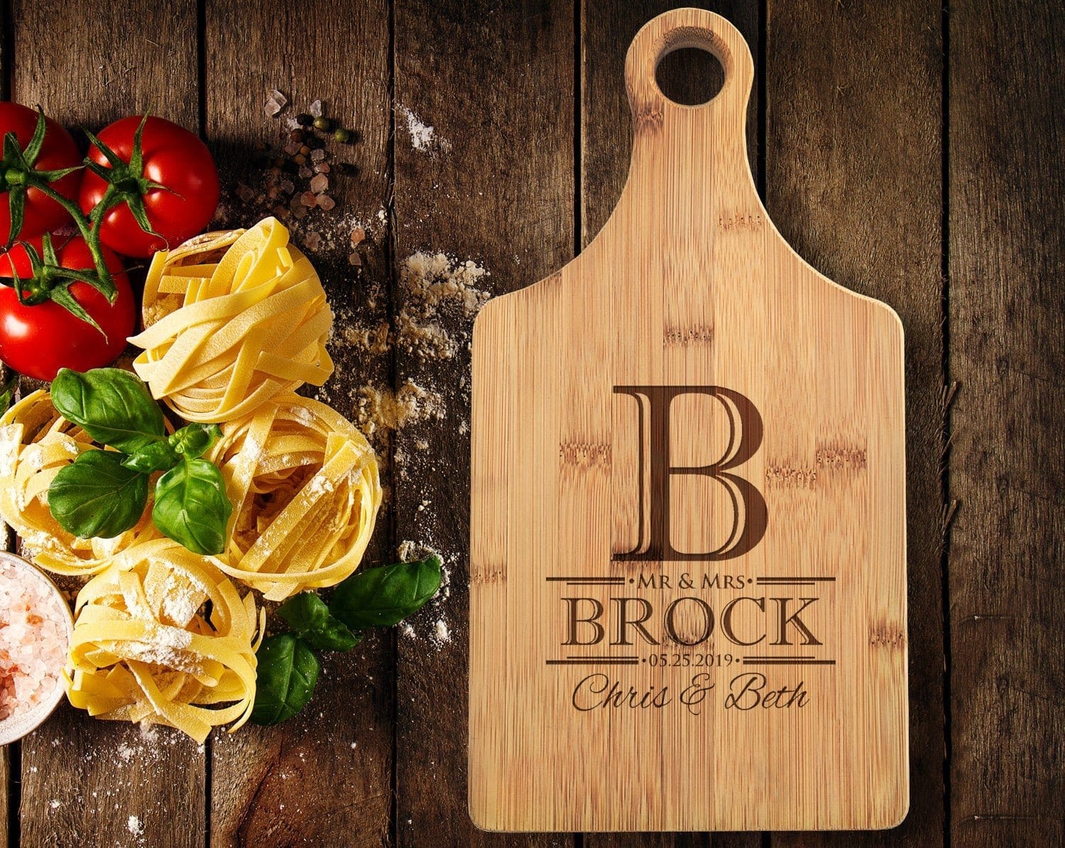 Custom Cutting Boards Future Mr. Mrs. Custom Paddle Board Engraved Kitchen Cutting Board Bride Gift Bridal Shower Decoration Engagement Gifts for Couples Him Her