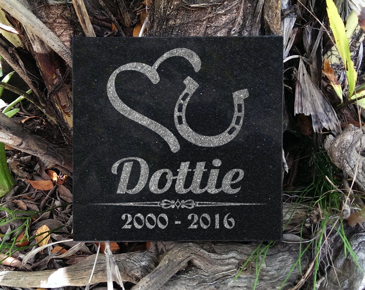 Custom Memorials Horseshoe with Heart | Memorial Plaque