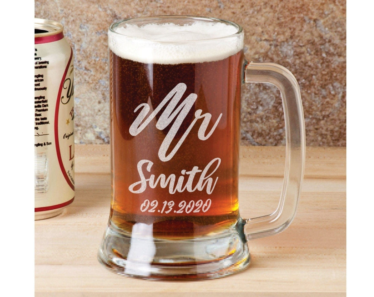 Custom Personalized Craft Beer Pub Bar Mug Stein Pint Glass for Father Brother Sister Mother Friend Roommate Wedding Groom Gift 16 Oz Mr Mrs