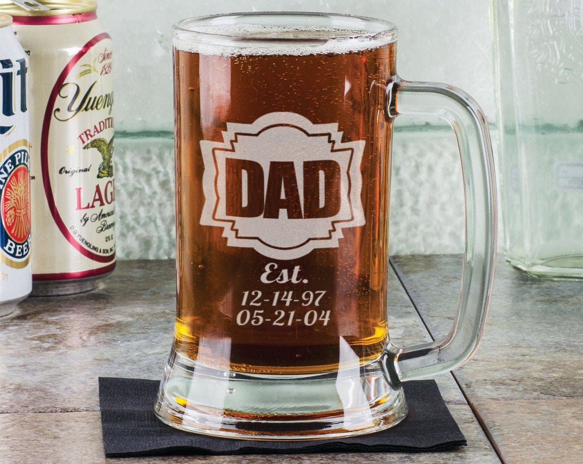 FOR DAD & GRANDPA DADDY 16 Oz Gifts for DAD Fathers Day Beer Mug Engraved Father's Day Gift Idea Personalized Glass Etched Father Grandpa Kids Birth Dates