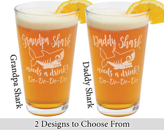 FOR DAD & GRANDPA Daddy or Grandpa Shark Needs a Drink Do Do Do Birthday Father's Day Gift from Daughter Son Funny New Dad to Be for Husband Baby Shower Glass