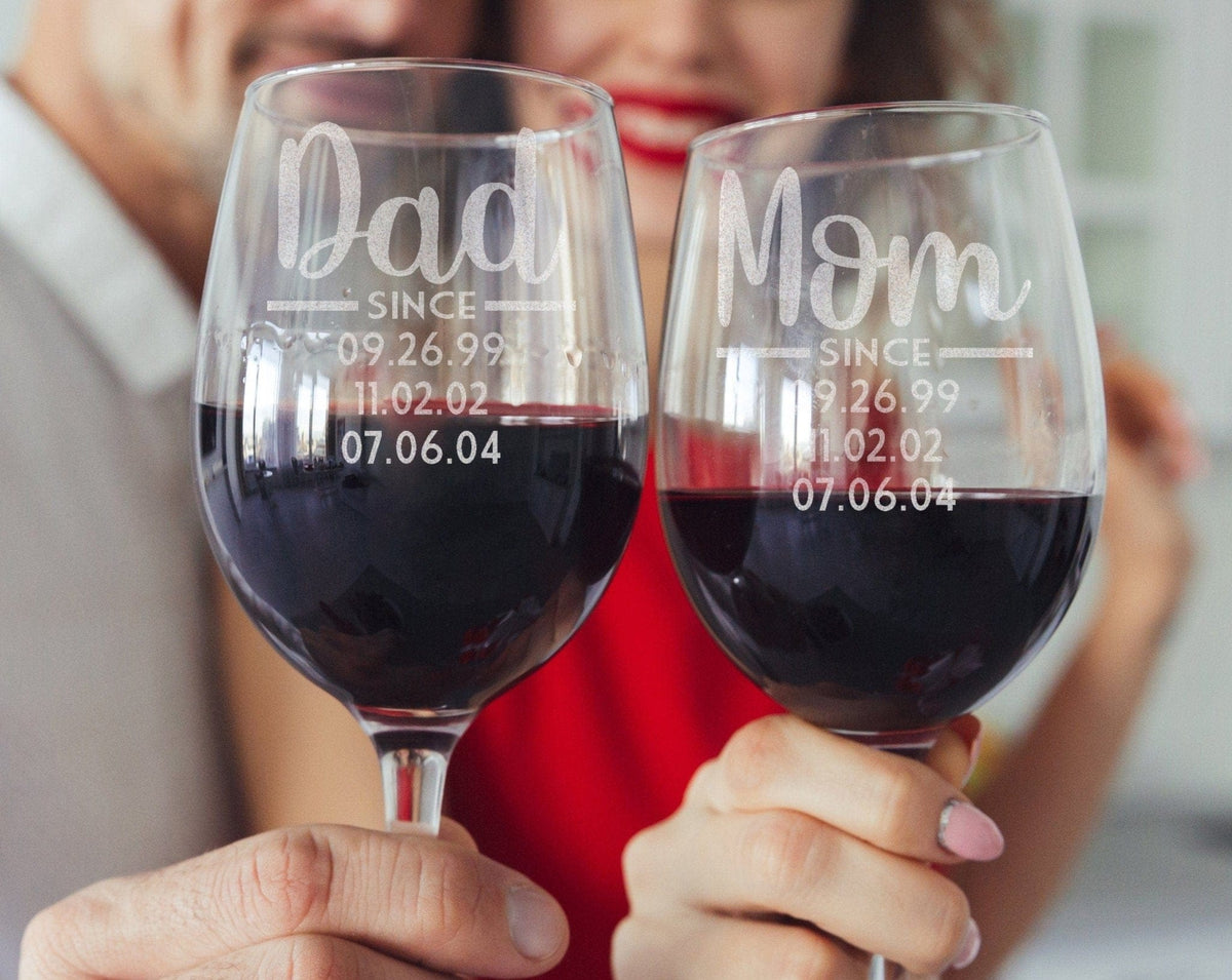 FOR MOM & GRANDMA Happy First Mother's Day Father's Set of 2 Wine Glasses Personalized Kids Birthdates from Daughter Son New Mommy Retirement Congratulations
