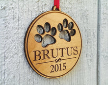 PET GIFTS Custom Engraved Personalized Pet Ornament With Paw Prints Pets Name and Date Laser Engraved Wood Ornament Present for Dog Cat Christmas Gift