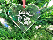 PET GIFTS Heart Paw Design Pet Memorial | Glass Ornament