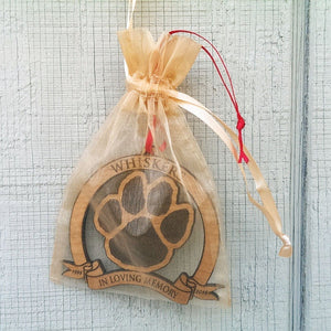 PET GIFTS In Loving Memory Cat Dog Paw Print | Wood Ornament