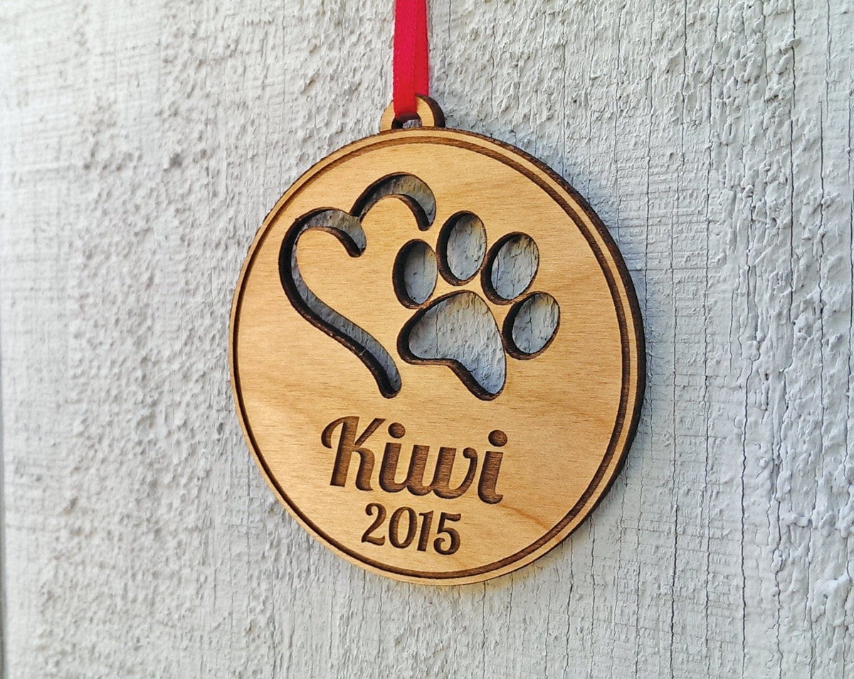 PET GIFTS Personalized Pet Ornament Custom Engraved with Heart PawPrint Pets Name and Date Dog Cat Christmas Ornament Gift Holiday Tree Decor Ornament
