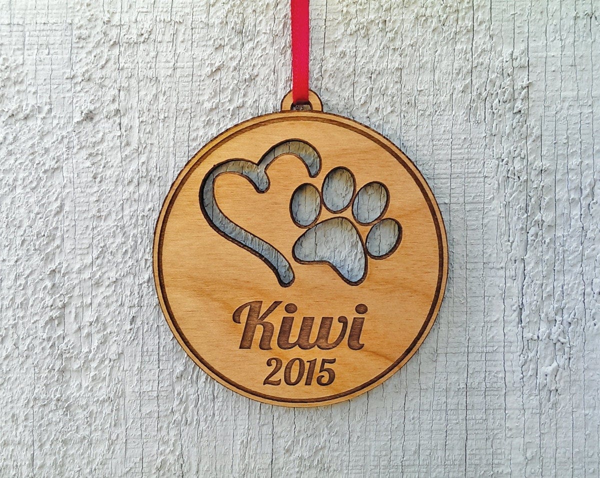 PET GIFTS Personalized Pet Ornament Custom Engraved with Heart PawPrint Pets Name and Date Dog Cat Christmas Ornament Gift Holiday Tree Decor Ornament