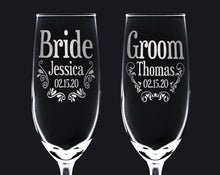Mr and Mrs Champagne Glasses, Set of 2 Personalized Wedding Flutes, Cu–  Stocking Factory