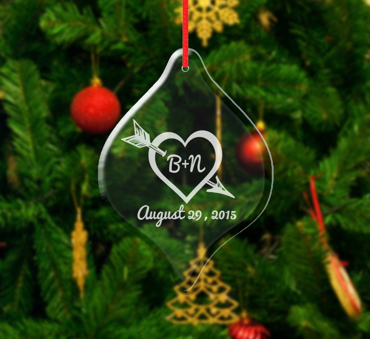 WEDDINGS Heart Arrow Glass Christmas Ornament Personalized Christmas Ornaments Couple Gift Engraved Initials Date Boyfriend Girlfriend Engagement