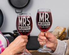 WEDDINGS Mr Mrs Set of 2 Personalized Stem Wine Glass for Bride Groom Newly Married Future Soon to Be Engaged Gift His Her Glasses Couples Engraved