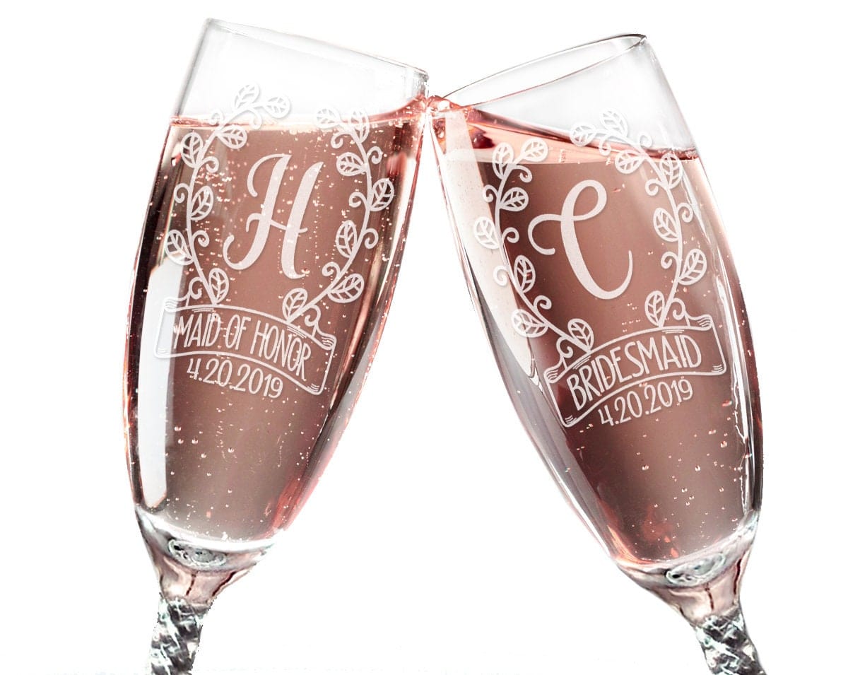 WEDDINGS ONE Monogram Initial Wreathe Classy Champagne Flute Personalized Engraved Wedding Anniversary Glass Bridal Shower Favors Graduation Gifts