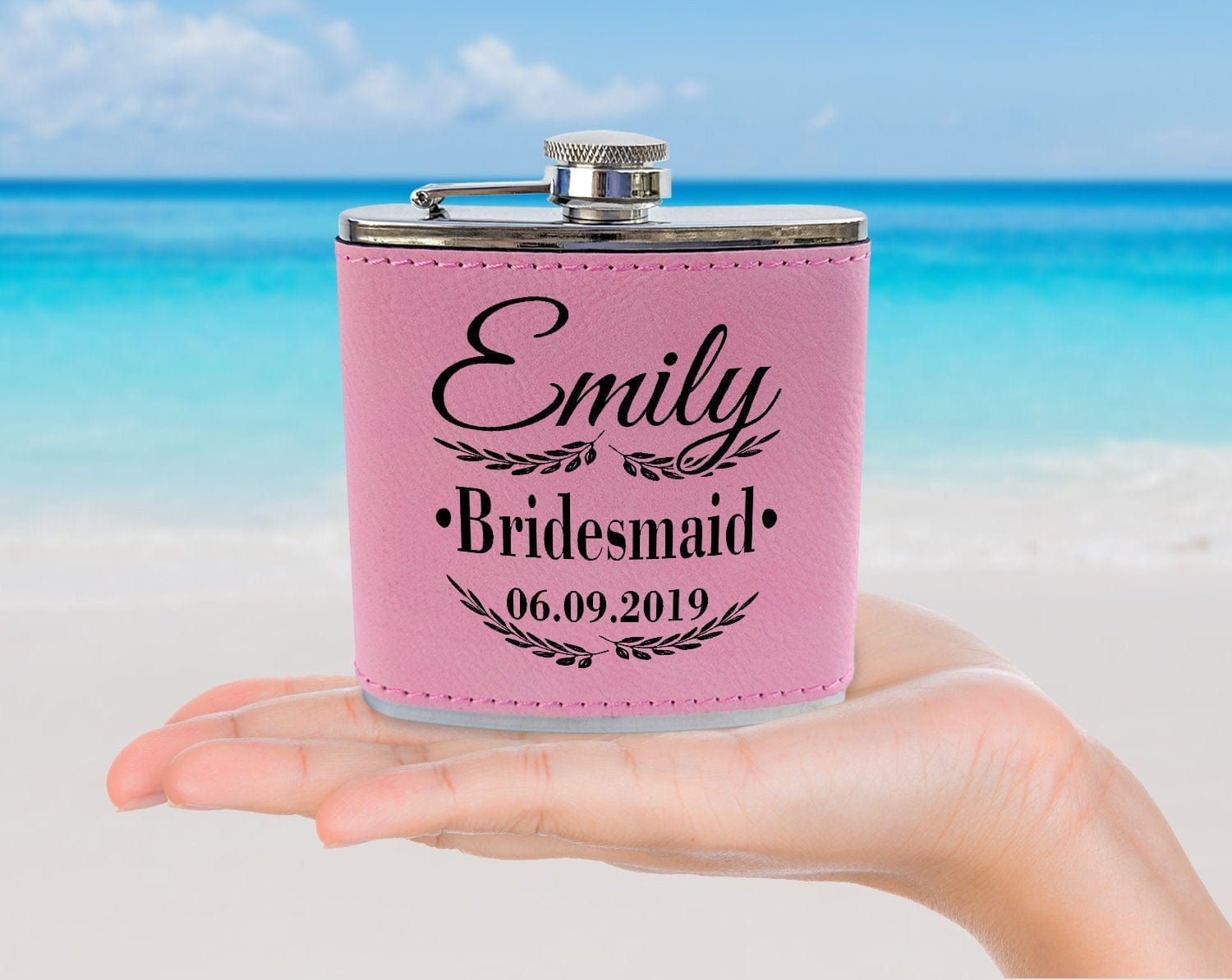 WEDDINGS Unique Engraved Black Flasks Personalized Womens Gift 21st Birthday Favors Girls Trip Present Wedding Party Bridesmaids Thank You Gifts