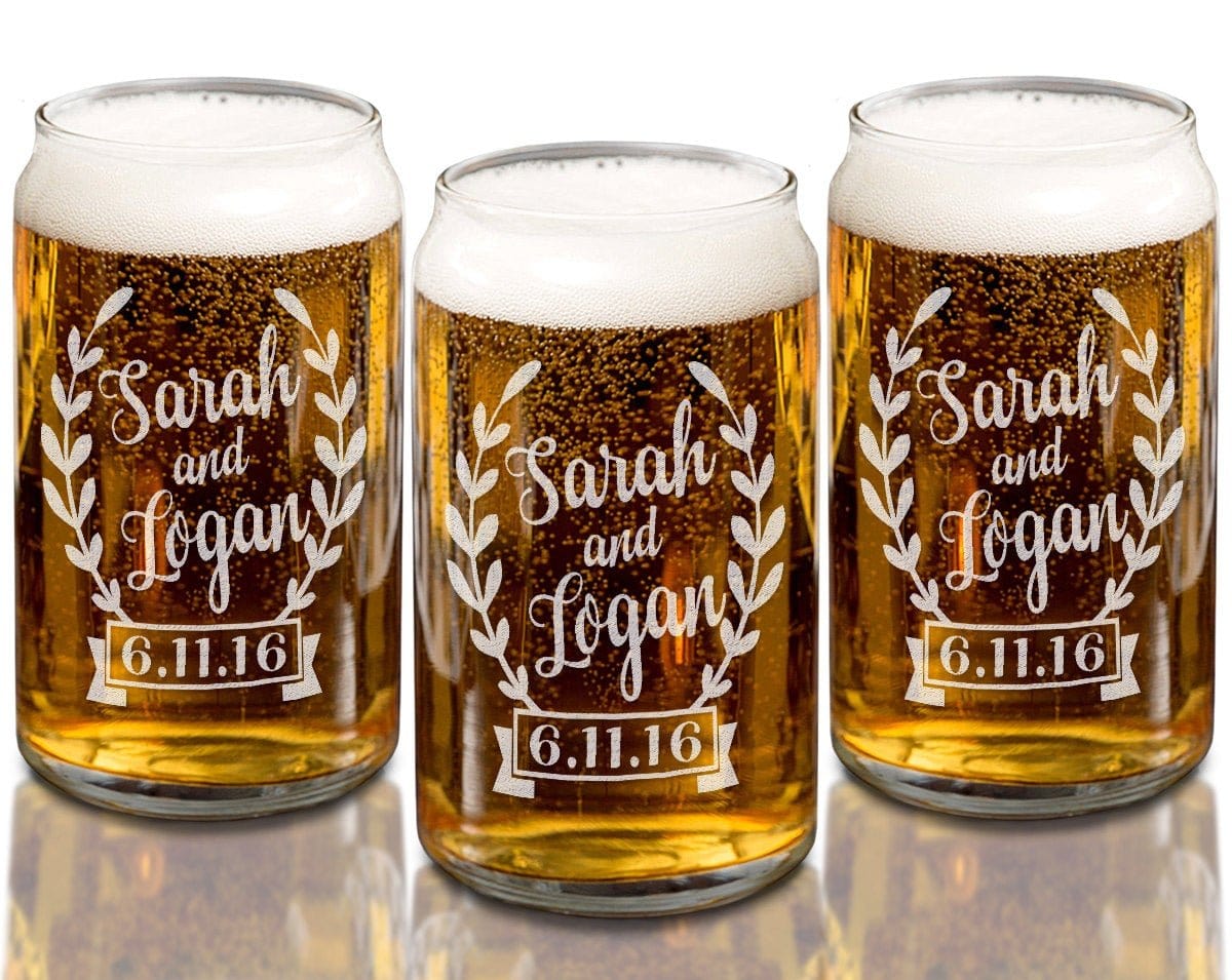 WEDDINGS Wreathe Personalized 16oz or 20oz Wedding Beer Can Couples Name with Date Glass Party Decor Wedding Bridesmaid Groomsmen Anniversary Favors